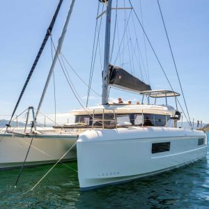 Lagoon 43